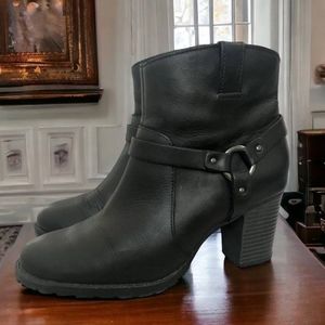 Clarks Verona Rock Leather Ankle Boot Black Size 7.5 M